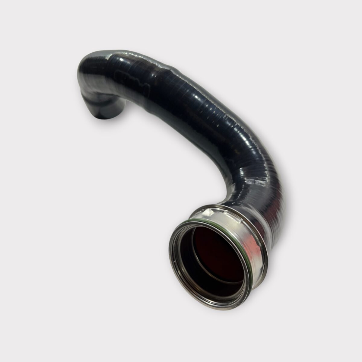 Mercedes/Dodge/Freightliner Sprinter 2.7 L Diesel (2002–2006) Replacement Turbocharger Intercooler Hose - Image 3
